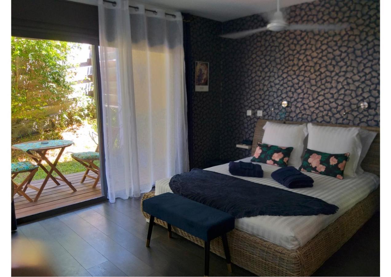 Suite Indigo Jacuzzi Prive Piscine Vue Mer Acces Cuisine Laverie 생피에르 외부 사진